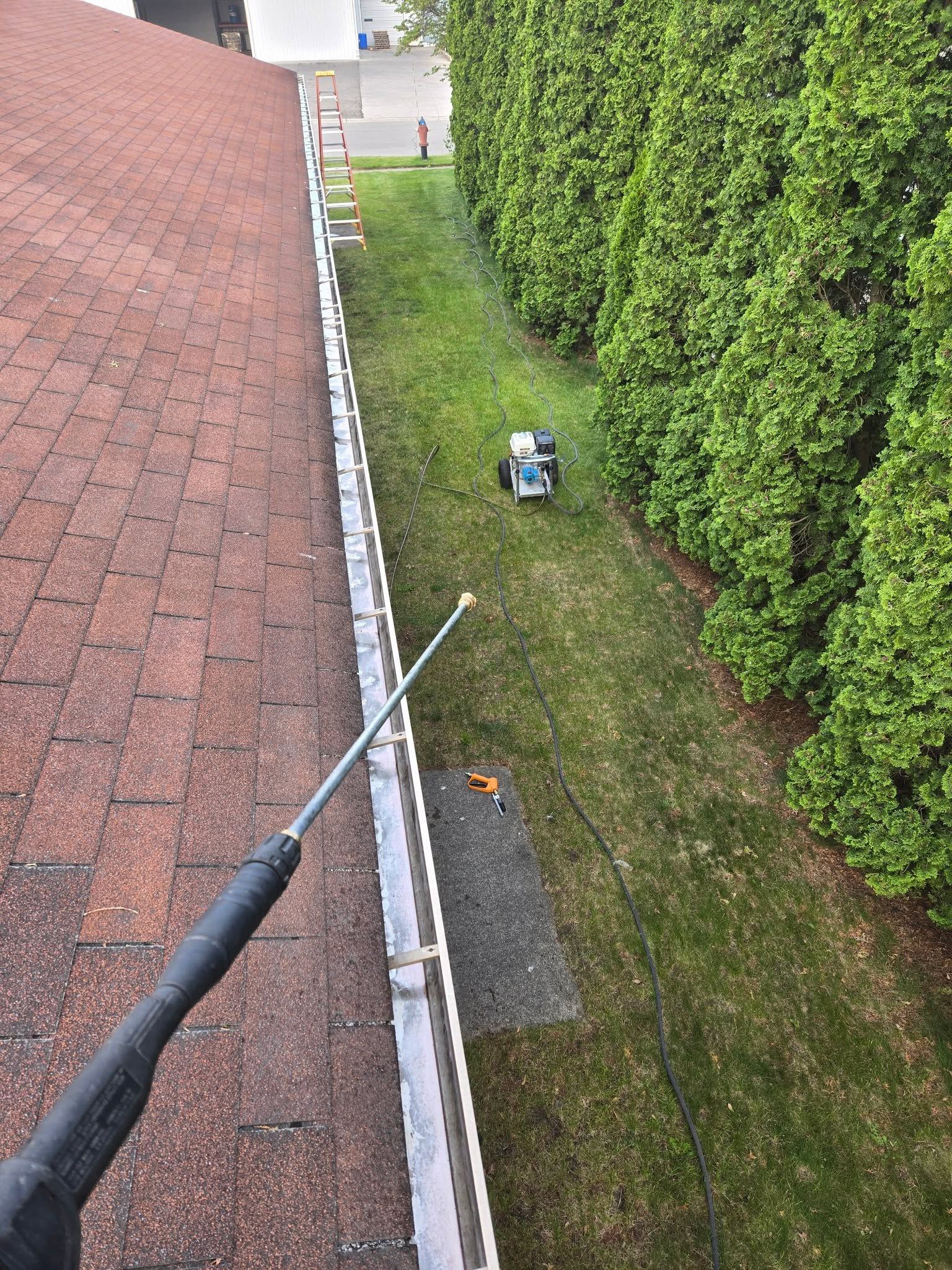 1 Gutter Cleaning